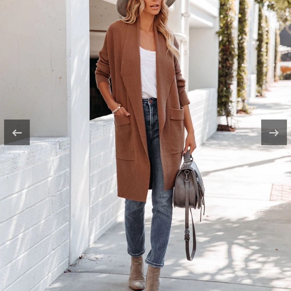 VICI Cinnamon Pocketed Knit Cardigan - Light Brown